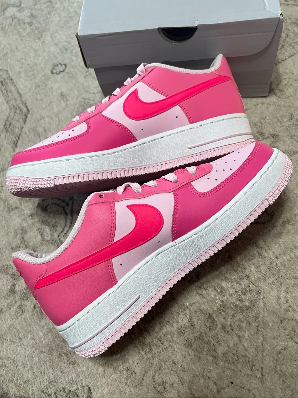 Nike Air Force 1 Pinksicle/Pink Foam/ Hyper Pink Youth 6/ Women’s 7.5 - Picture 9 of 13